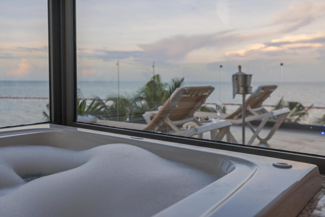 Sensira & Riviera Maya Resort